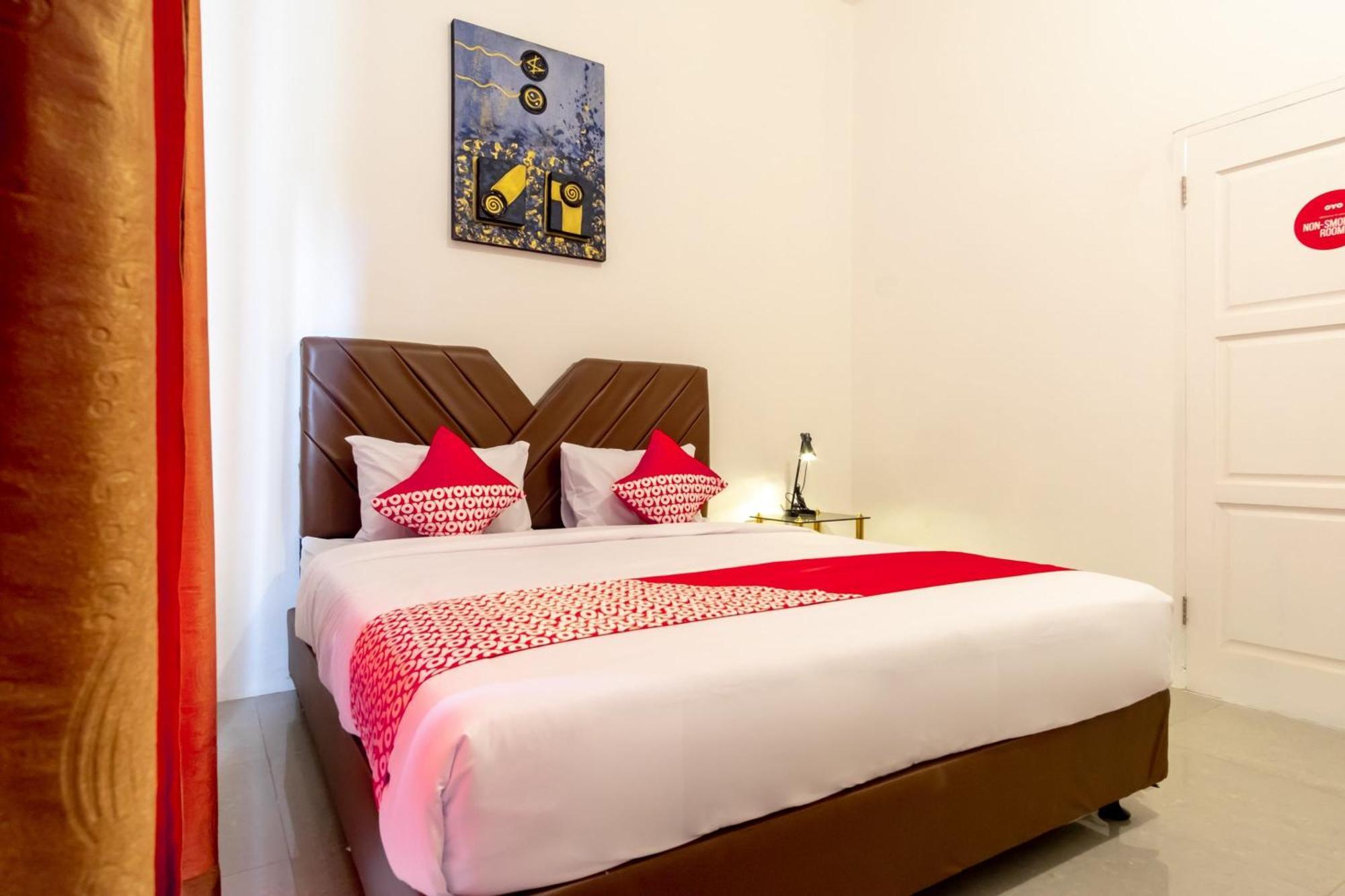 Capital O 92444 Kamojo Guest House Medan Bagian luar foto