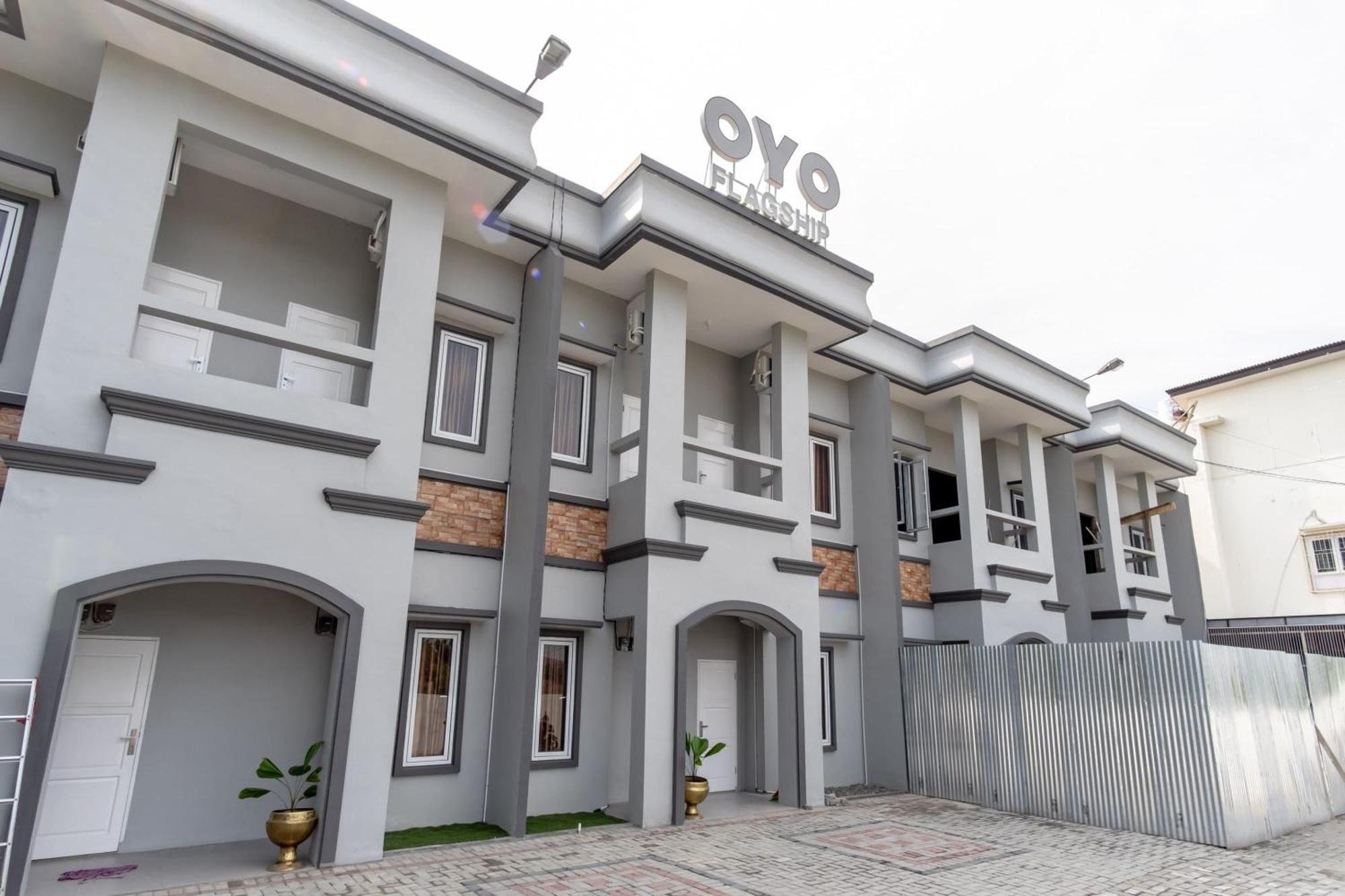 Capital O 92444 Kamojo Guest House Medan Bagian luar foto