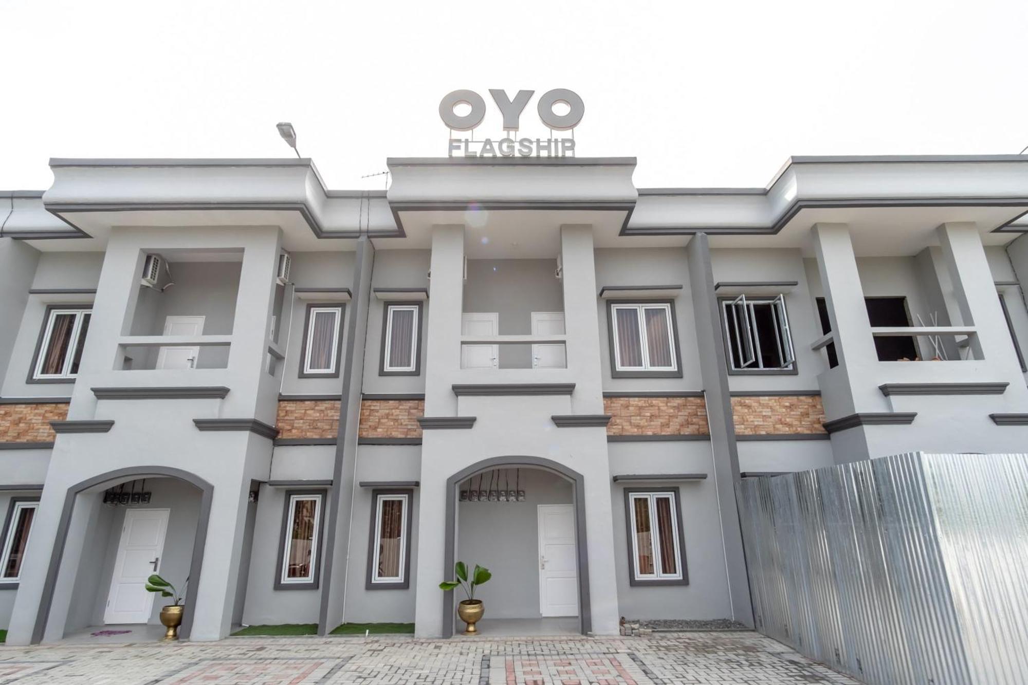 Capital O 92444 Kamojo Guest House Medan Bagian luar foto